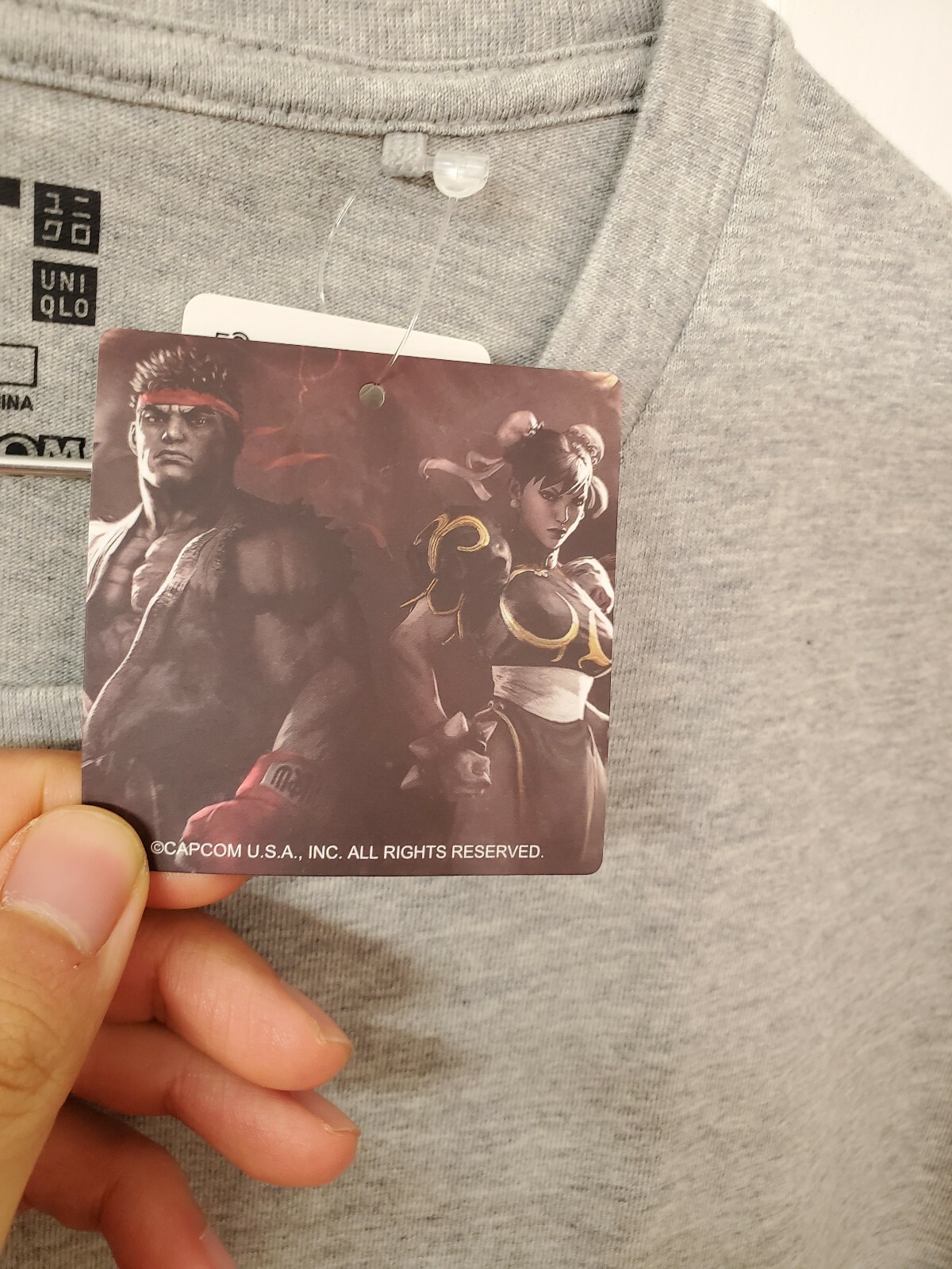 (US SELLER) Uniqlo x CAPCOM Street Fighter 2019 Tee Gray 419357