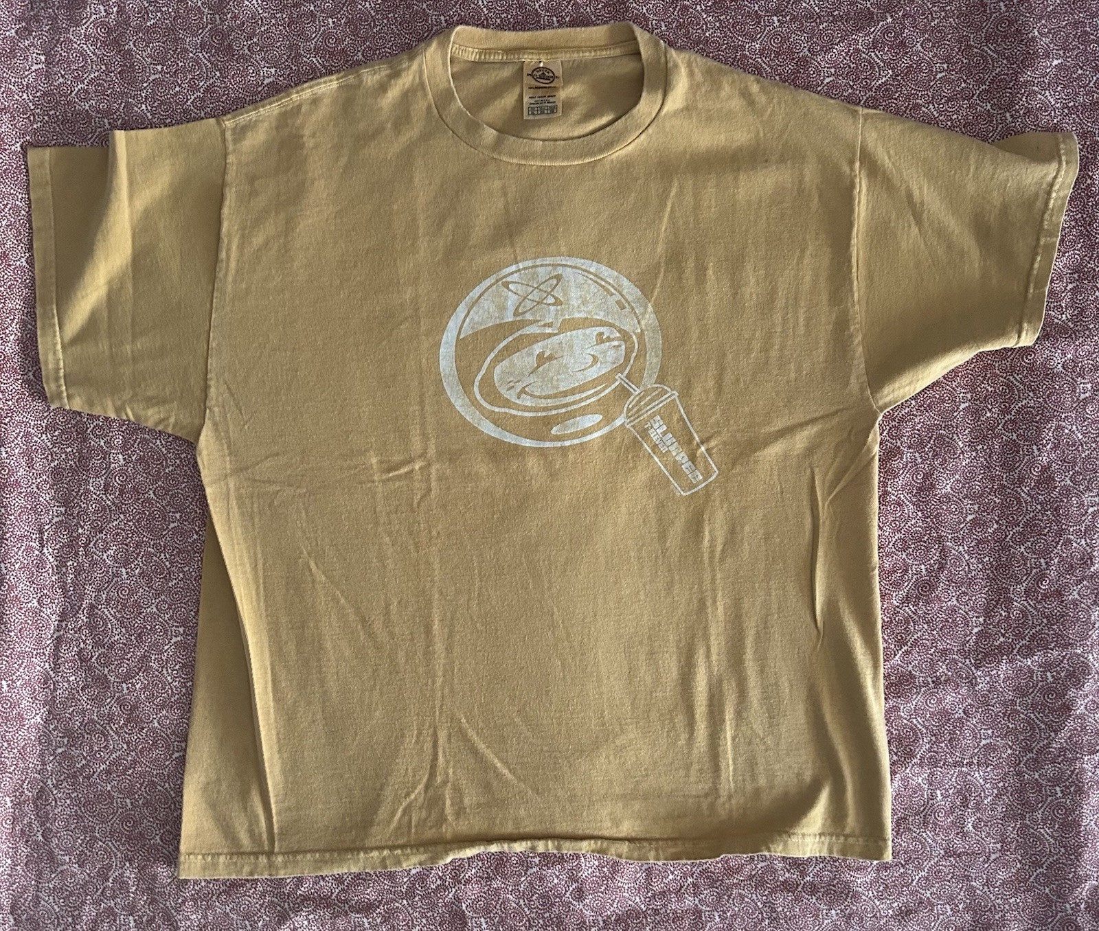 7 11 Space Boy Slurpee T-Shirt Size XL Vintage Style Gold
