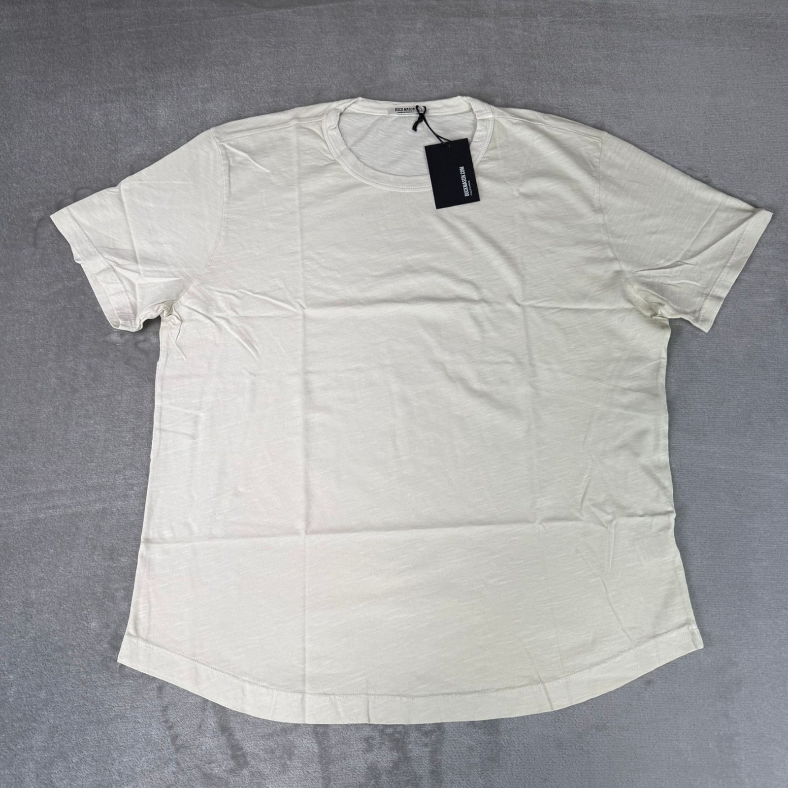 Buck Mason Venice Wash Slub Knit Curved Hem Tee Mens Large White Sand USA NWT