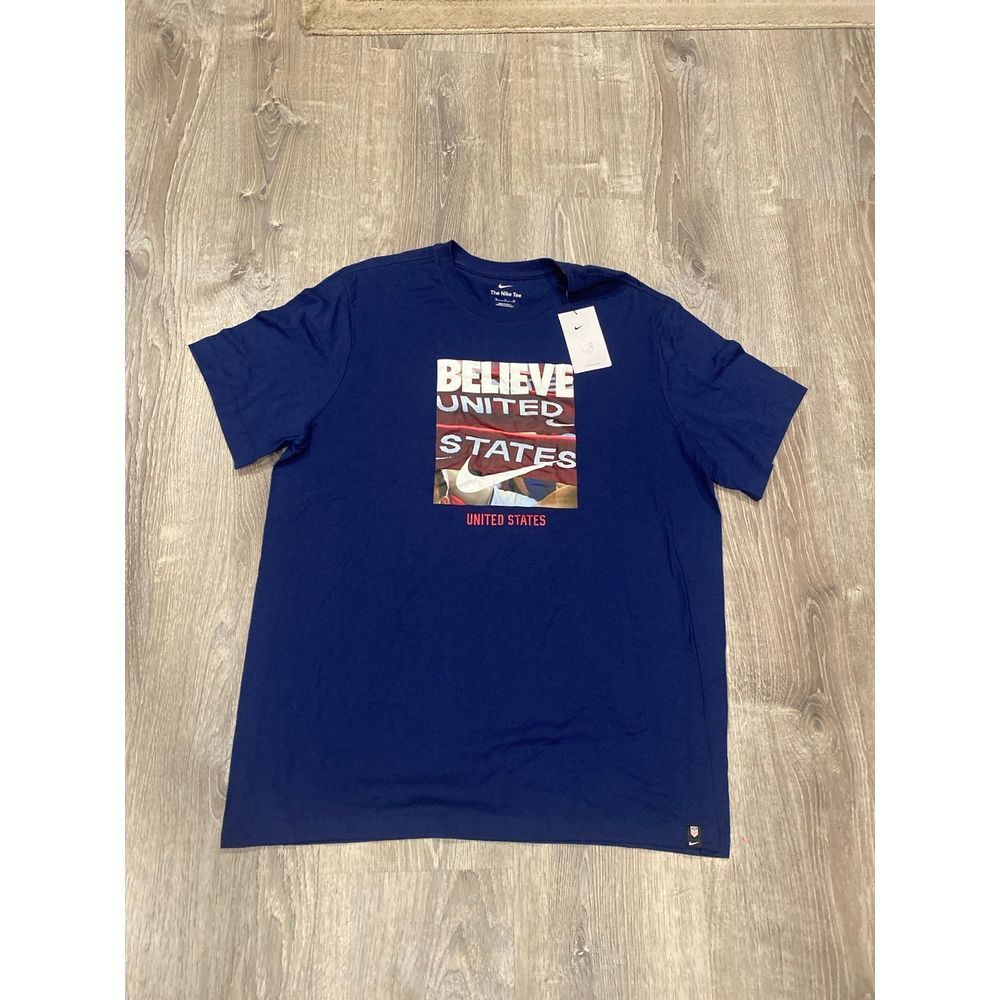 Men’s XL Nike Believe United States Patriotic Graphic T-Shirt Blue New with Tags